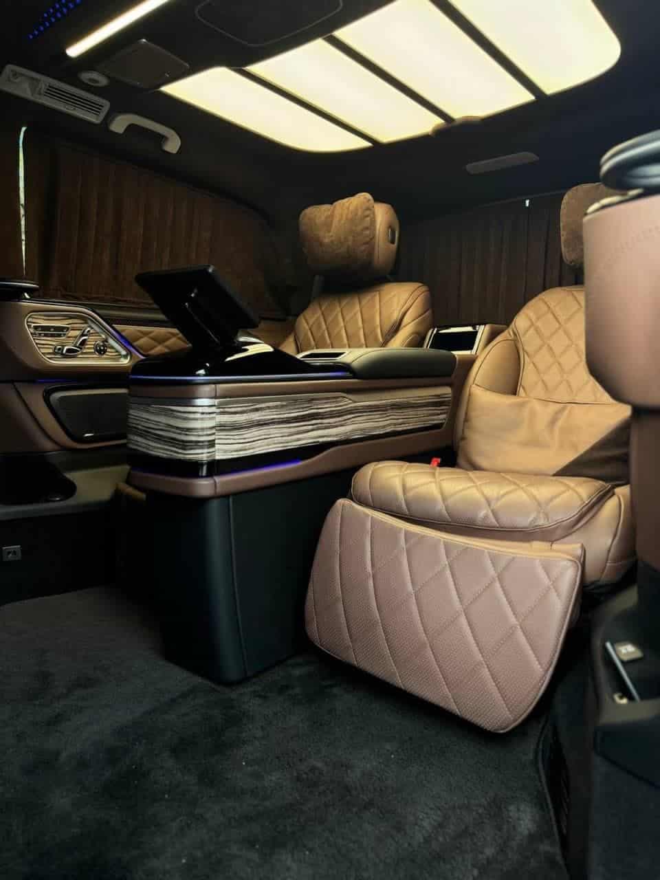 Marquee Chauffeur Mercedes Benz Maybach First Class Seats