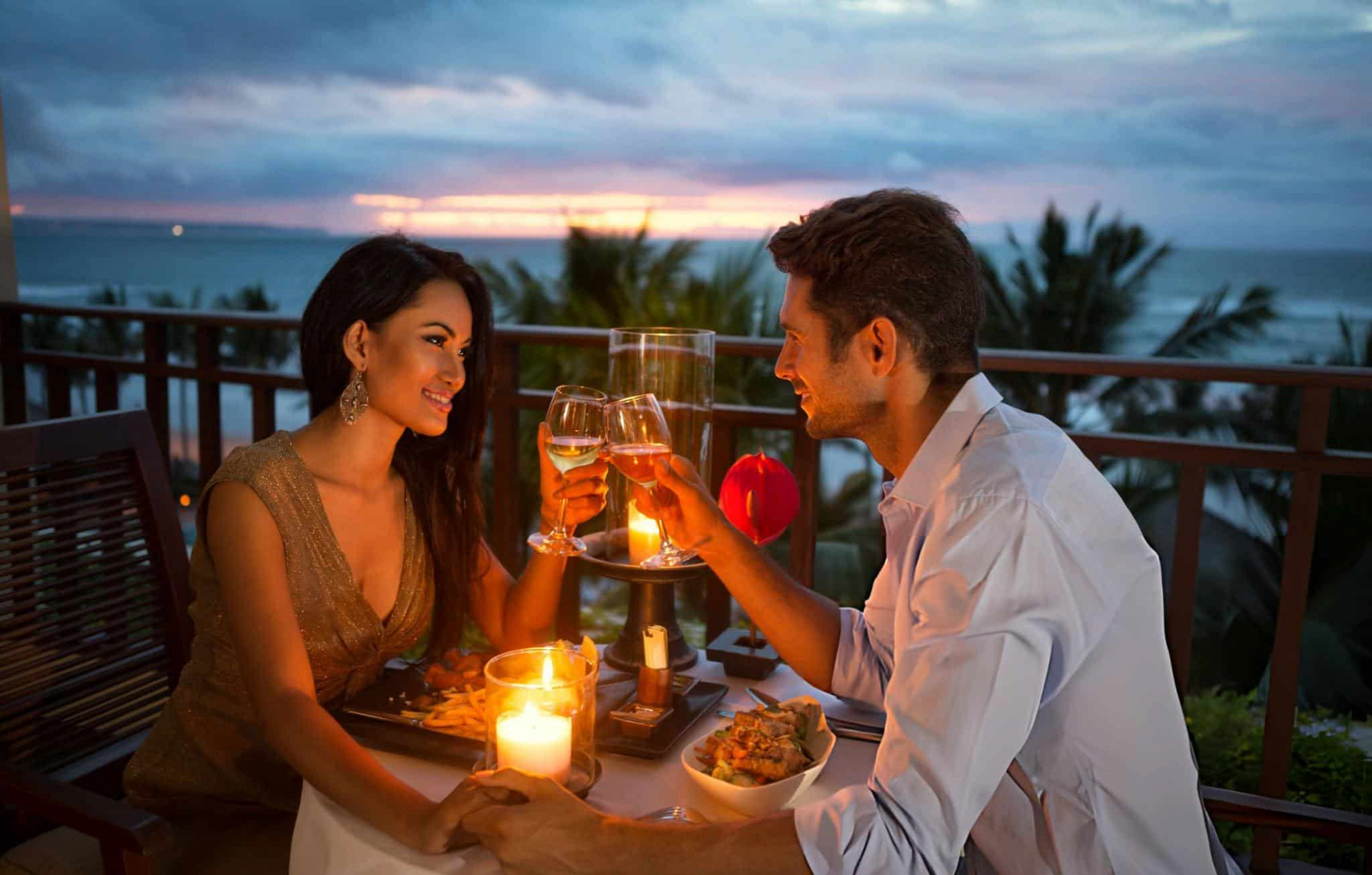 Anniversary-and-Date-Night-Chauffeured-Limos-Romantic-Limo-Service-2