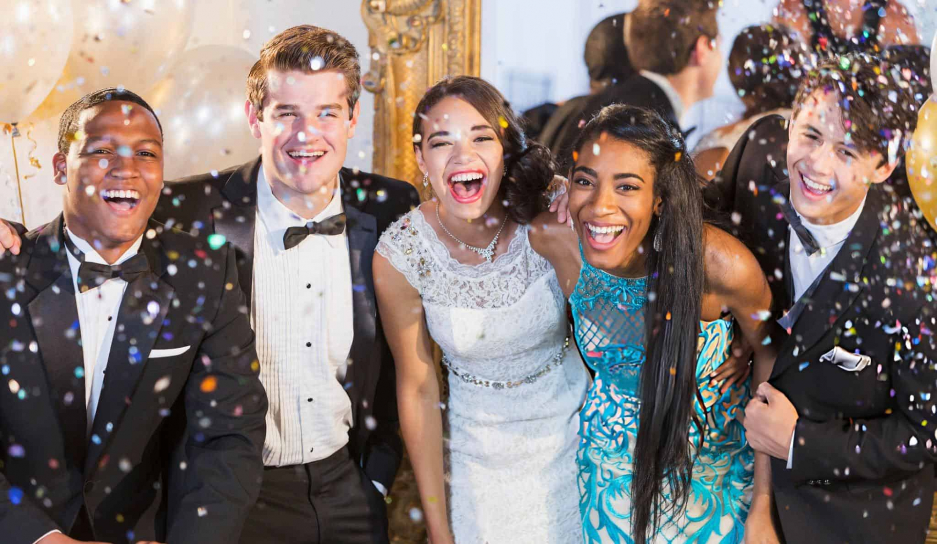 Make Your Prom Night One to Remember – Travel in Style and Comfort (Best Prom Transportation)